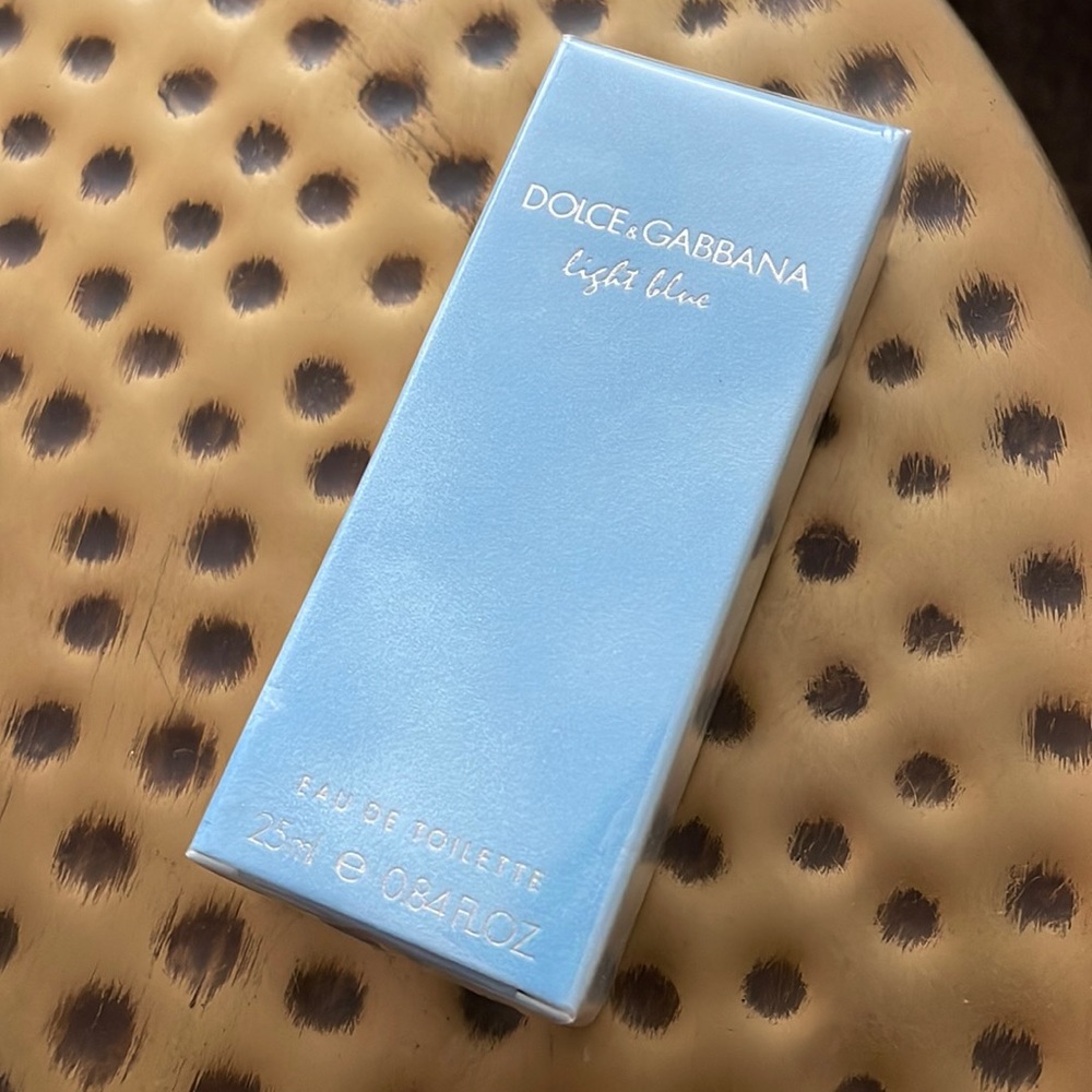 Dolce Gabbana Light Blue 0.84 fl ounce